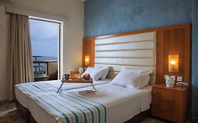 Sunset Beach Hotel